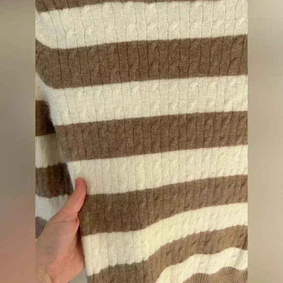 KAISELY angora rabbit/ woo blend stripped knit crew neck sweater sz M j crew - Picture 5 of 7